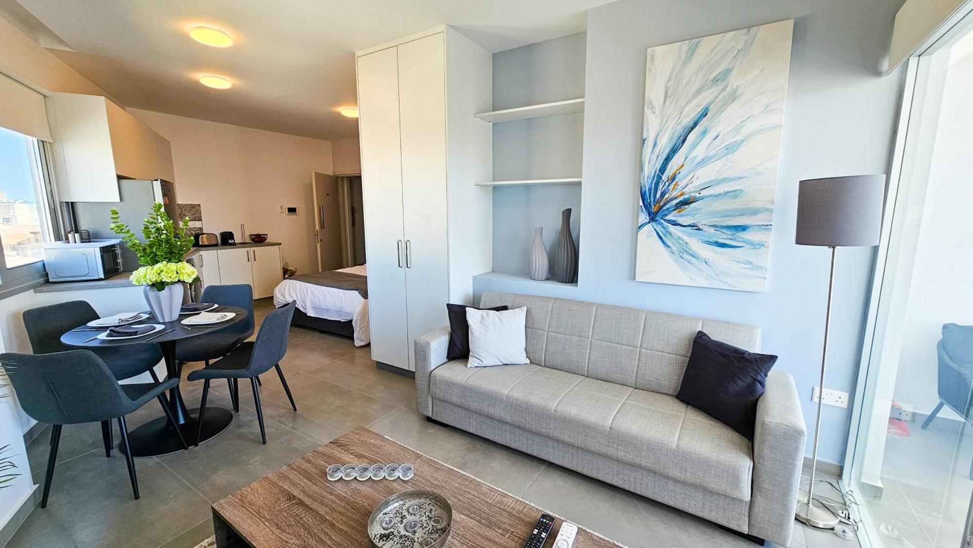 Sealife Citycenter Residences Larnaca Exterior photo