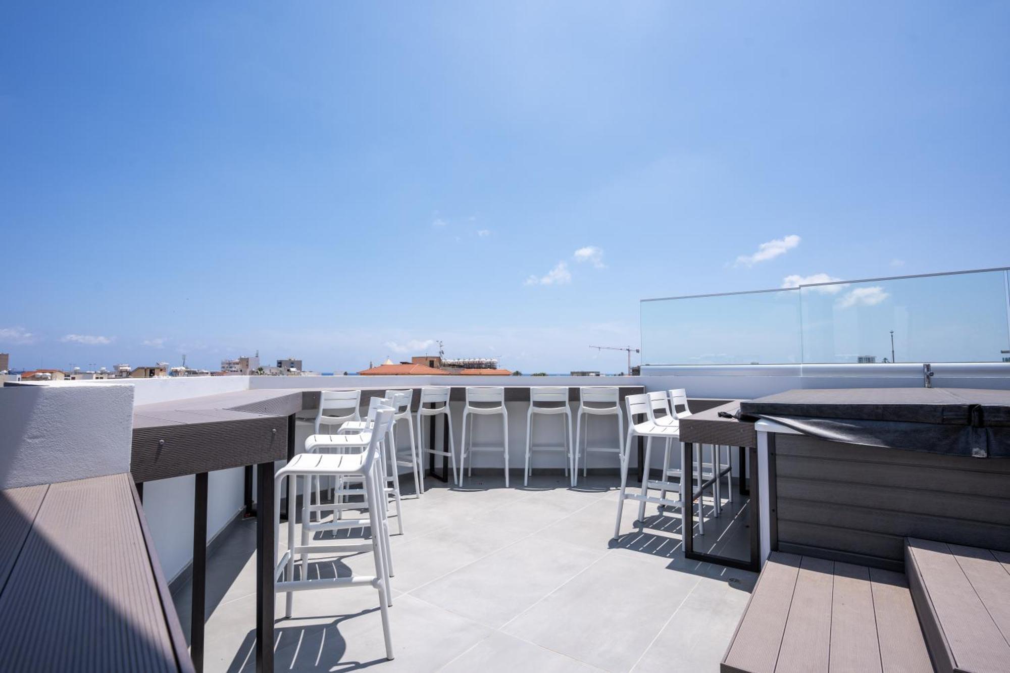 Sealife Citycenter Residences Larnaca Exterior photo